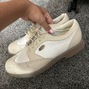 Womens vintage etonic shoes